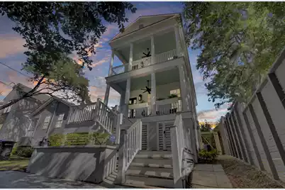 413 King Street, Mount Pleasant, SC 29464 - Photo 1