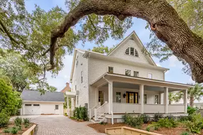 517 Royall Avenue, Mount Pleasant, SC 29464 - Photo 1