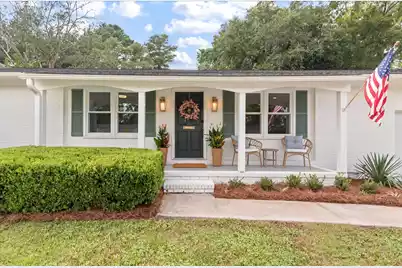 985 Cottingham Drive, Mount Pleasant, SC 29464 - Photo 1