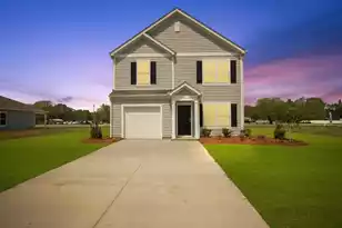 114 Culbertson Ct, Holly Hill, SC 29059 - Photo 1