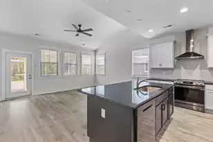 5100 Pk Crk Ave, North Charleston, SC 29418 - Photo 1