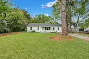 2420 Cherokee Hall Ln, Charleston, SC 29414 - Photo 1
