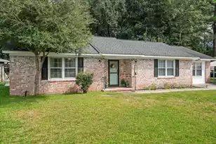 208 James St, Summerville, SC 29483 - Photo 1