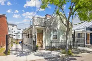 22 Sheppard St, Charleston, SC 29403 - Photo 1