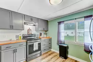 42 Perineau Ct, Walterboro, SC 29488 - Photo 1