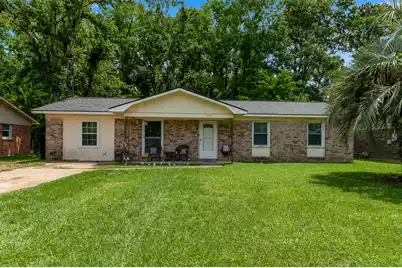 225 Arbor Road, Summerville, SC 29485 - Photo 1