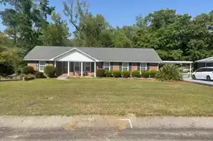 1560 Masters St, Orangeburg, SC 29115 - Photo 1