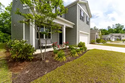 131 Cloverleaf Street, Summerville, SC 29483 - Photo 1