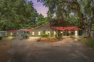 1010 Black Oak Rd, Bonneau, SC 29431 - Photo 1