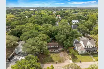 759 Powhatan Avenue, Mount Pleasant, SC 29464 - Photo 1