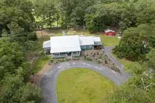 225 Baxter Ln, Walterboro, SC 29488 - Photo 1