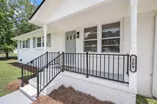 209 Pineview Dr, Goose Creek, SC 29445 - Photo 1