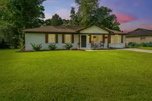 114 Bailey Dr, Summerville, SC 29485 - Photo 1