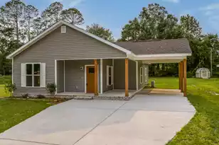 306 Magnolia Ave S, Andrews, SC 29510 - Photo 1