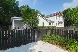 1151 Camellia Dr, Mount Pleasant, SC 29464 - Photo 1