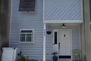 712 Nora Ln, Mount Pleasant, SC 29464 - Photo 1