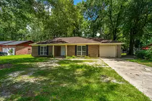 610 Old Golf Rd, Summerville, SC 29483 - Photo 1