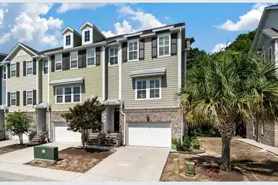 1048 Bowman Woods Drive, Mount Pleasant, SC 29464 - Photo 1