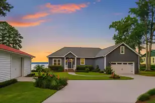 359 Green St, Santee, SC 29142 - Photo 1