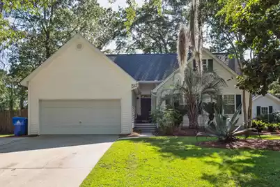 642 Bridlewood Lane, Mount Pleasant, SC 29464 - Photo 1