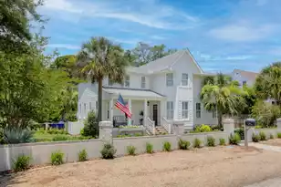 216 Freeman St, Mount Pleasant, SC 29464 - Photo 1