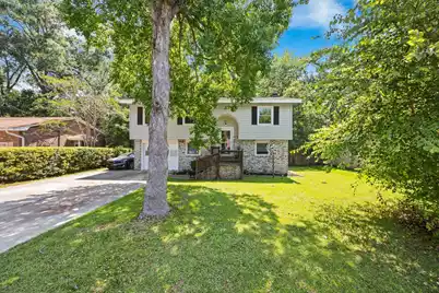 124 Englewood Road, Goose Creek, SC 29445 - Photo 1