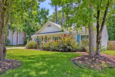 528 Castle Hall Road, Mount Pleasant, SC 29464 - Photo 1