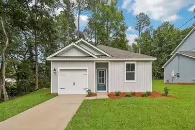 1197 Douglas Macarthur Street SW, Orangeburg, SC 29115 - Photo 1
