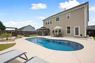 330 Beachgrass Ln, Summerville, SC 29486 - Photo 1