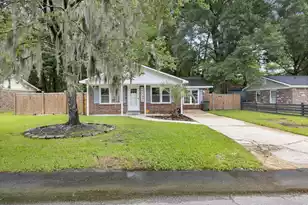 317 Water Oak Dr, Goose Creek, SC 29445 - Photo 1