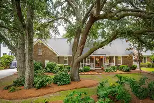 1632 Relyea Ave N, Charleston, SC 29412 - Photo 1