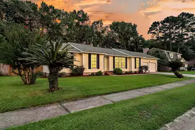 1647 Sulgrave Road, Charleston, SC 29414 - Photo 1