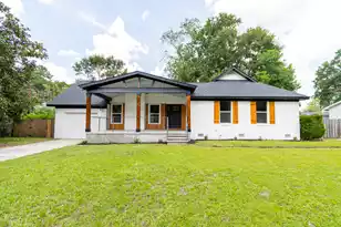 111 Flicker Ln, Summerville, SC 29485 - Photo 1