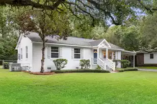 2438 Two Oaks Dr, Charleston, SC 29414 - Photo 1