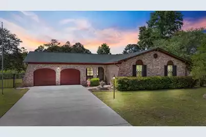 153 Lakeshore Drive N, Goose Creek, SC 29445 - Photo 1