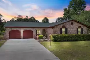 153 Lakeshore Dr N, Goose Creek, SC 29445 - Photo 1