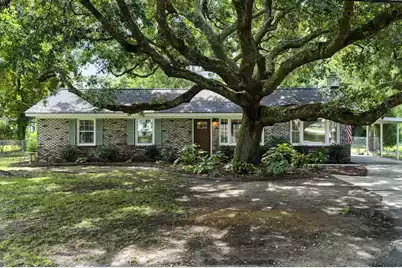 1150 Lighthouse Boulevard, Charleston, SC 29412 - Photo 1