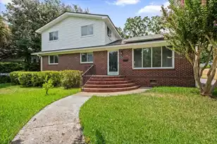 912 Kincade Dr, Mount Pleasant, SC 29464 - Photo 1