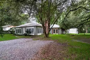 1618 Evergreen St, Charleston, SC 29407 - Photo 1