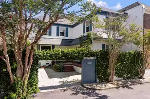 8 Poulnot Ln, Charleston, SC 29401 - Photo 1