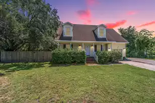 1477 Theresa Dr, Charleston, SC 29412 - Photo 1