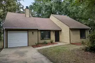 104 Cottonwood Dr, Summerville, SC 29483 - Photo 1