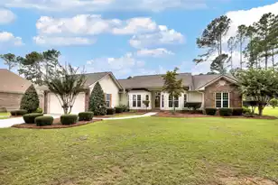 245 Plantation Dr, Manning, SC 29102 - Photo 1