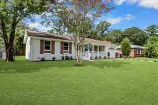7679 Barclay Ave, North Charleston, SC 29418 - Photo 1