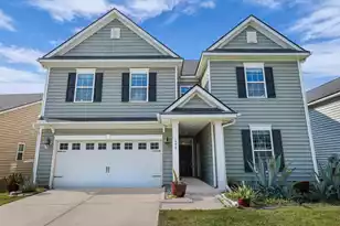 699 Redbud Ln, Summerville, SC 29486 - Photo 1