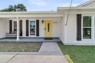 206 Buckskin Dr, Summerville, SC 29486 - Photo 1