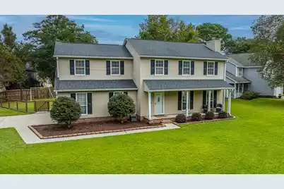 2040 Comingtee Lane, Mount Pleasant, SC 29464 - Photo 1