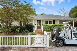 117 Freeman St, Mount Pleasant, SC 29464 - Photo 1