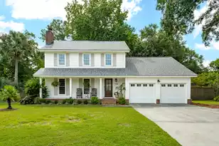 713 Sawgrass Ln, Mount Pleasant, SC 29464 - Photo 1