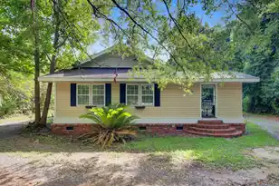 3943 Byrnes Dr, Saint Stephen, SC 29479 - Photo 1